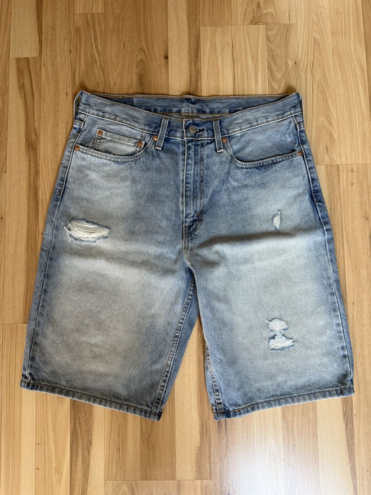 Levi's Levis distressed shorts Size US 34 / EU 50 - 1 Thumbnail