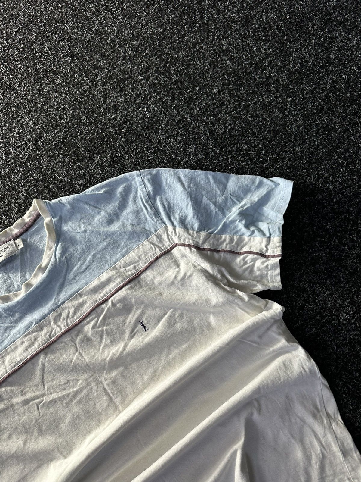 Yves Saint Laurent 🚨 VINTAGE YSL TEE YVES SAINT LAURENT OLD MONEY LOGO y2k rare Size US L / EU 52-54 / 3 - 3 Thumbnail