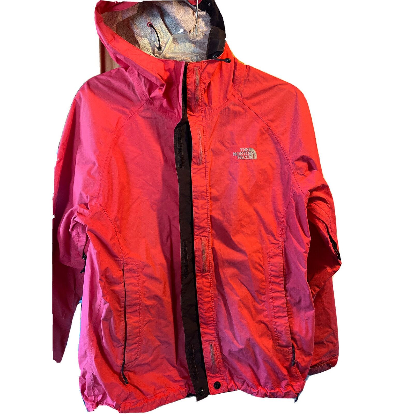 The North Face The North Face Womens M Pink LS zip hooded nylon rain jacket Size M / US 6-8 / IT 42-44 - 1 Thumbnail