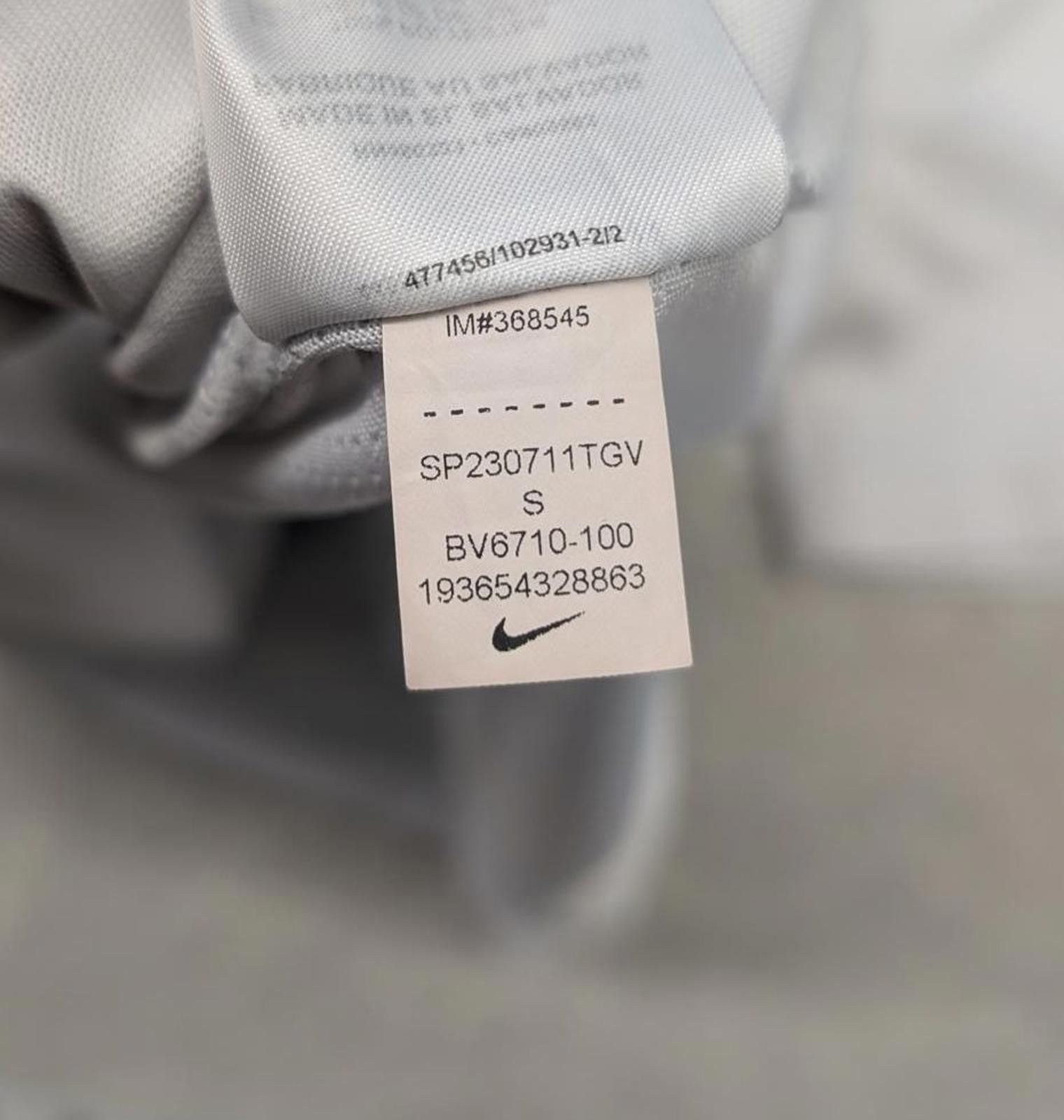 Nike Inter Academy Nike Dry-Fit White jersey Inter Milan Size US S / EU 44-46 / 1 - 5 Thumbnail