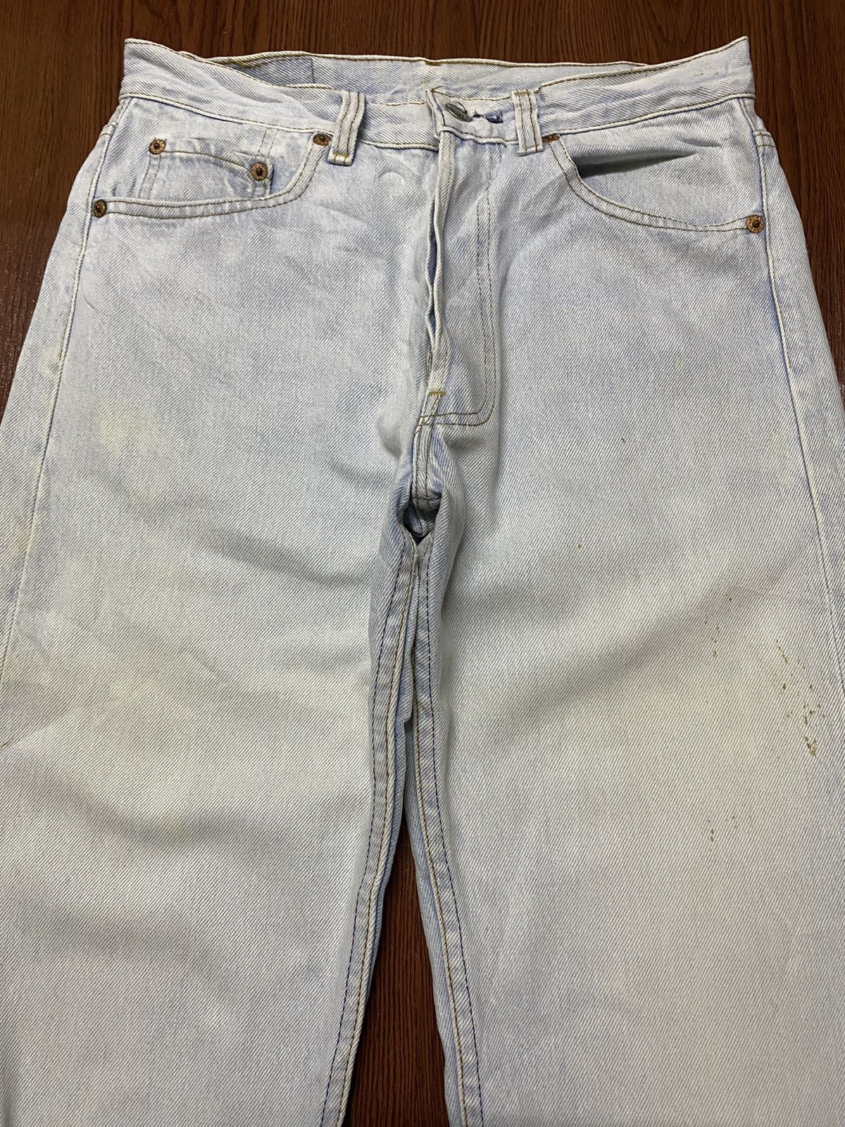 Levi's Vintage Clothing Vintage Levis501 90s Blue Faded Wash Loose Jeans Size US 28 / EU 44 - 3 Thumbnail