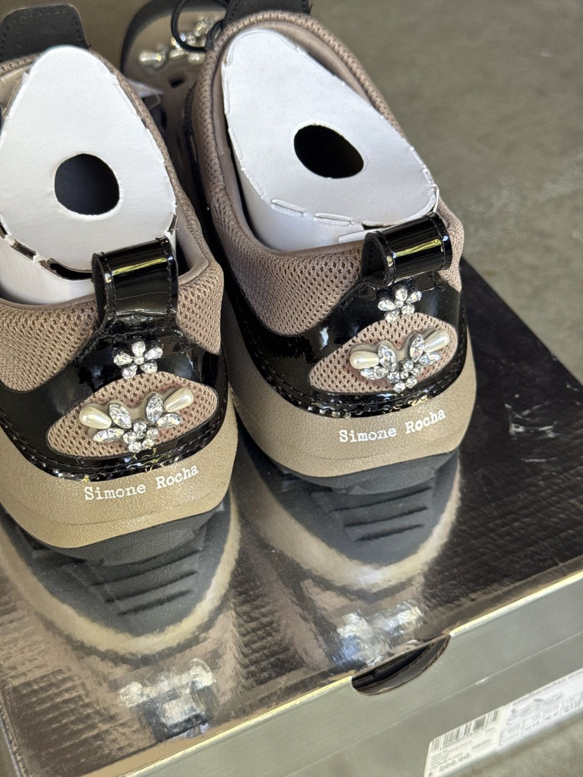 Crocs × Simone Rocha DS Simone Rocha Crocs Quick Trail Khaki Men's Size 12 Size US 12 / EU 45 - 4 Thumbnail