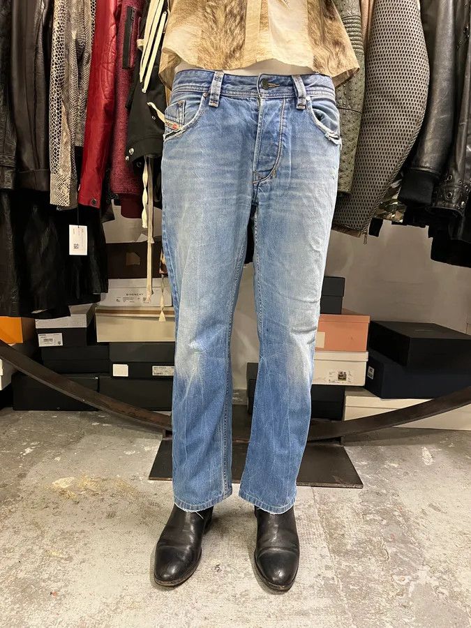 Diesel 2000s Diesel Blue Faded Denim Jeans Size US 30 / EU 46 - 2 Thumbnail