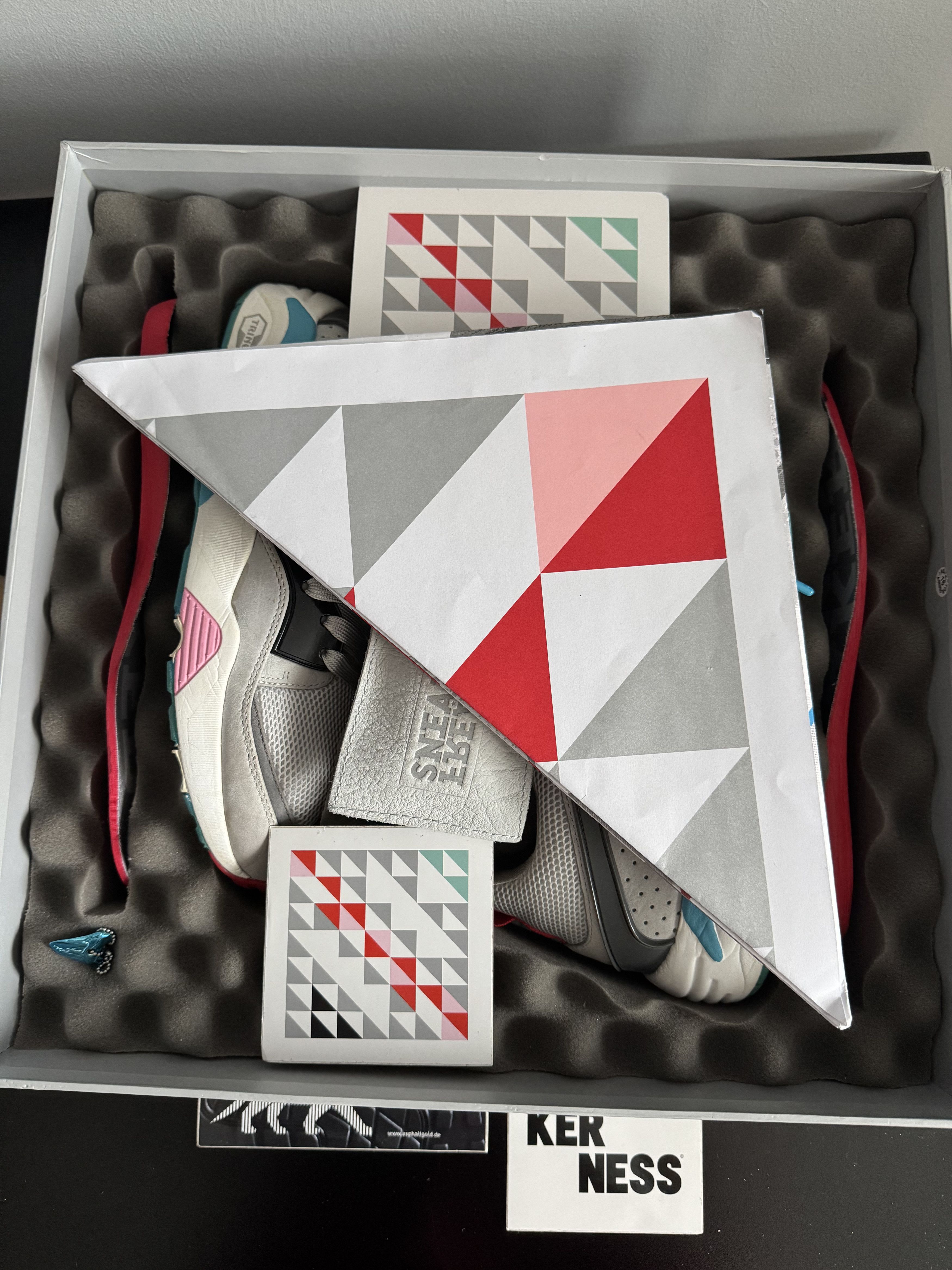 Puma Sneaker Freaker x Puma Blaze of Glory Great White Grey kith Size US 10 / EU 43 - 10 Thumbnail