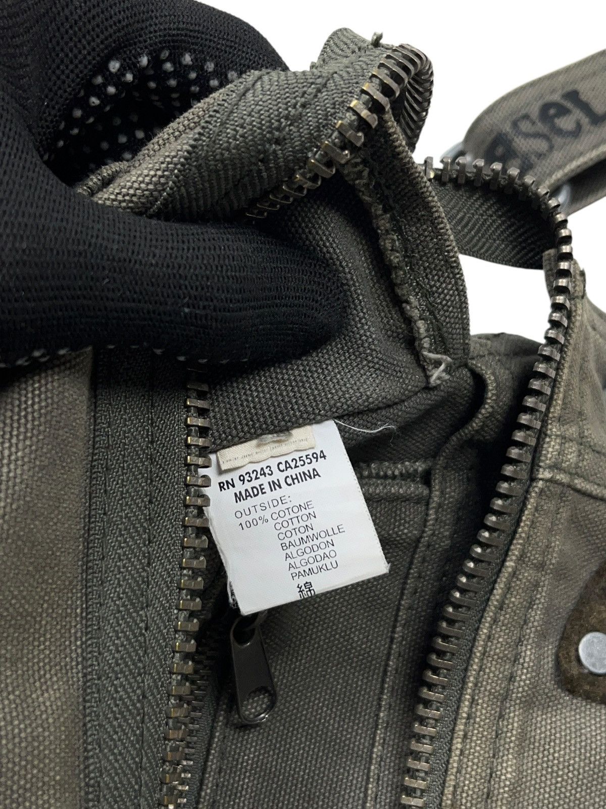 Diesel Vintage Diesel Avant Garde Crossbody Canvas Bag Military Size ONE SIZE - 11 Thumbnail