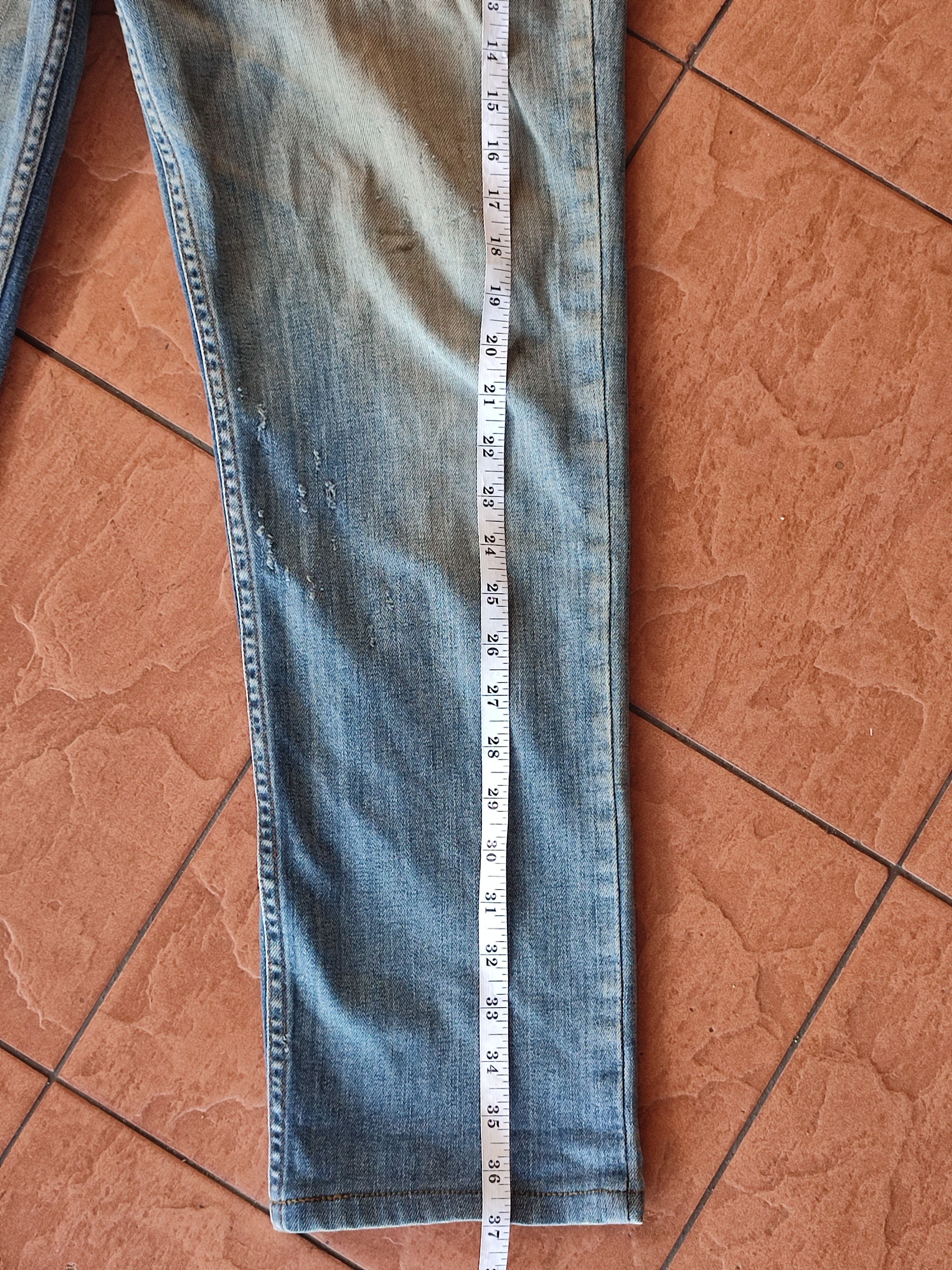 Burberry Authentic Burberry London jeans Size US 32 / EU 48 - 2 Thumbnail