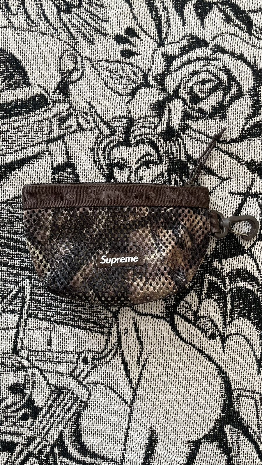 Supreme MESH MINI POUCH TRU TIMBER CAMO Size ONE SIZE - 1 Thumbnail