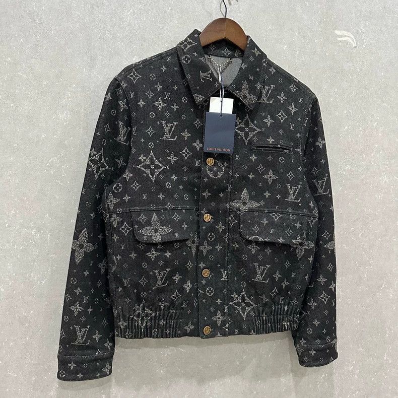 Louis Vuitton Louis Vuitton Gypsophila Logo Denim Jacket 2505-Nextarrow Size US S / EU 44-46 / 1 - 3 Thumbnail