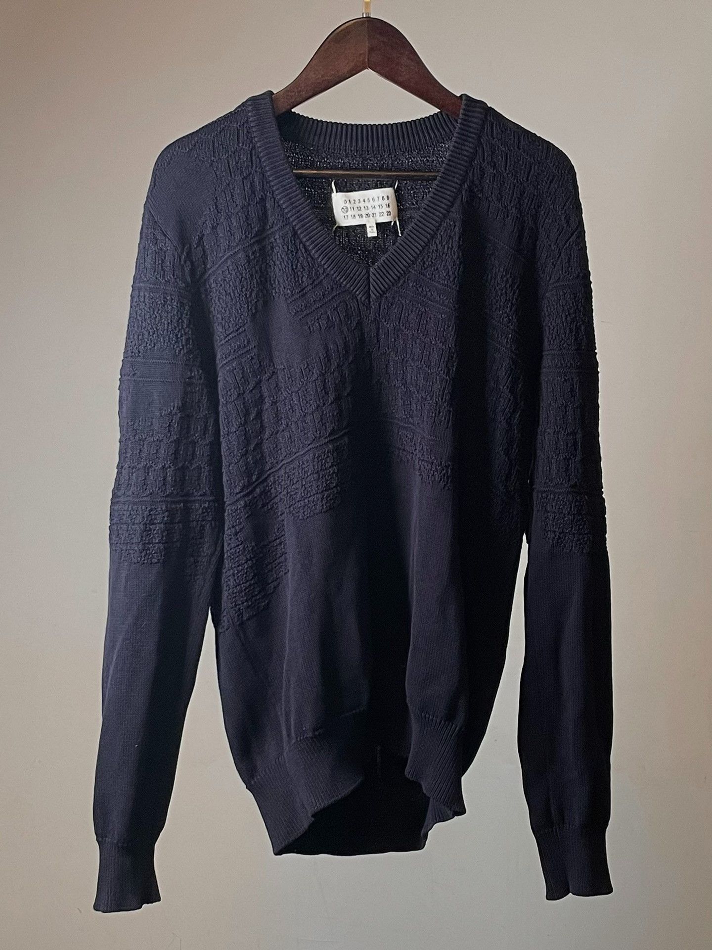 Maison Margiela Maison Margiela V-neck jacquard sweater 2501-Nextarrow Size US S / EU 44-46 / 1 - 4 Thumbnail