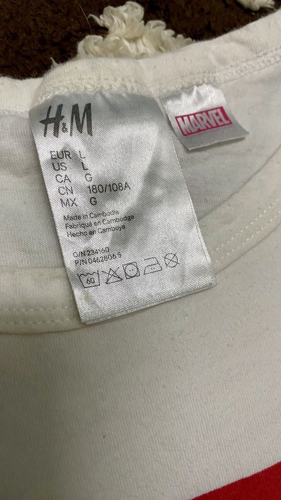 H&M RARE H&M x Marvel Size US L / EU 52-54 / 3 - 4 Thumbnail