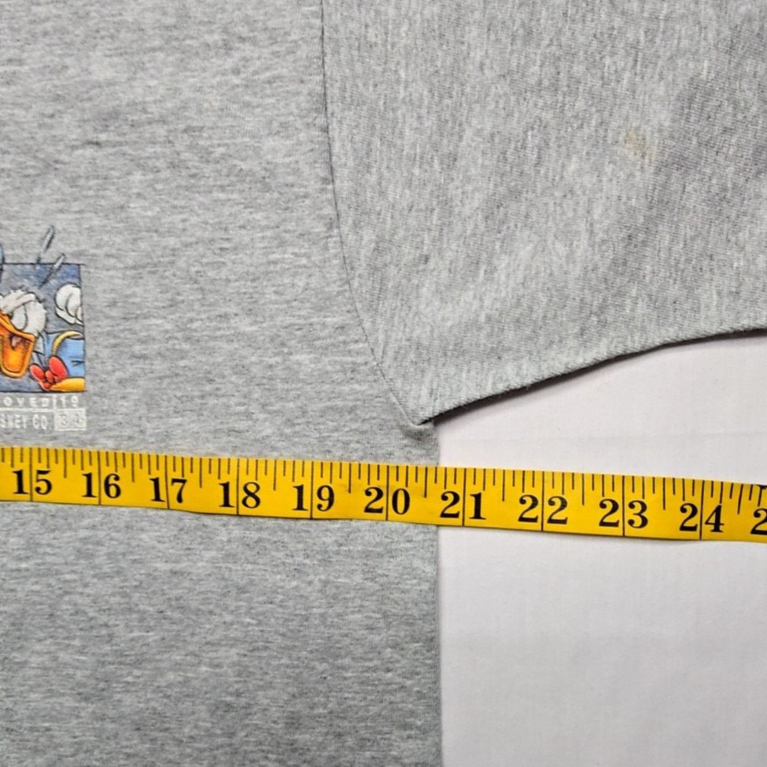 Disney Vintage Disney Donald Duck Gray Cartoon L Graphic Tee Size US L / EU 52-54 / 3 - 10 Thumbnail