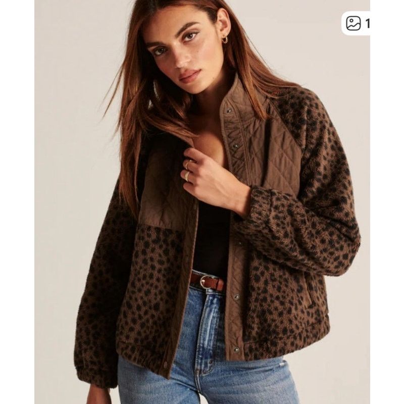 Abercrombie & Fitch Abercrombie&Fitch Gray Quilted Leopard Snap Button Fleece, M Size M / US 6-8 / IT 42-44 - 2 Thumbnail
