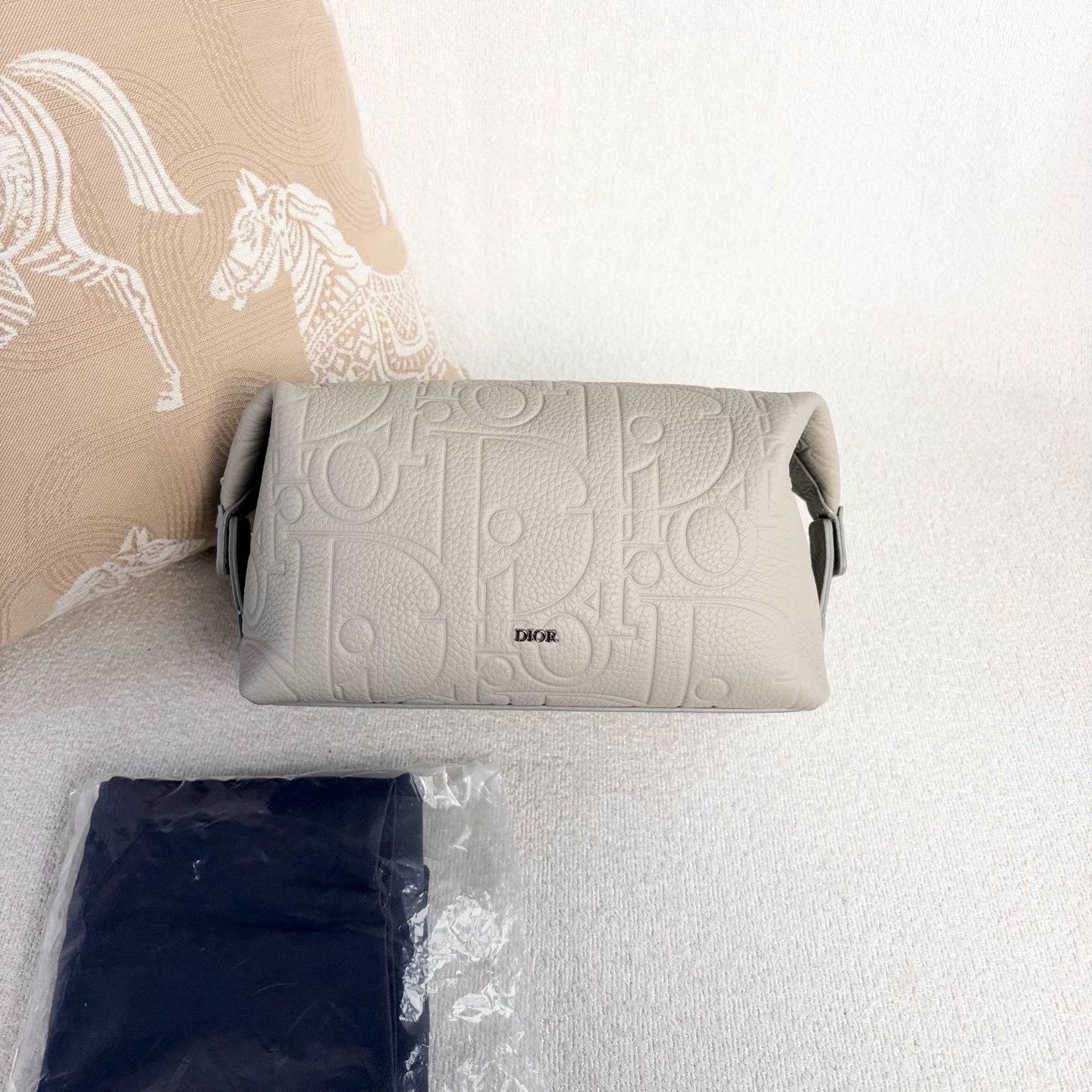 Dior Pre-loved Bag Very good condition Size ONE SIZE - 1 Thumbnail
