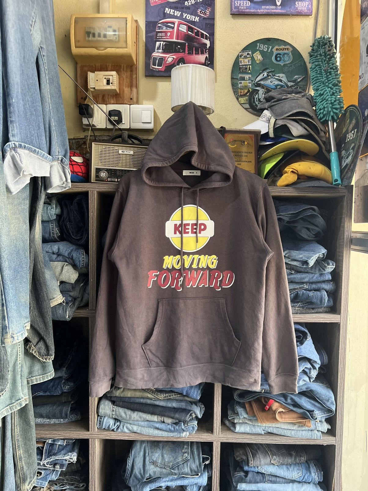 Japanese Brand 🔥Wego Keep Moving Forward Drawstring Hoodie Size US M / EU 48-50 / 2 - 1 Thumbnail