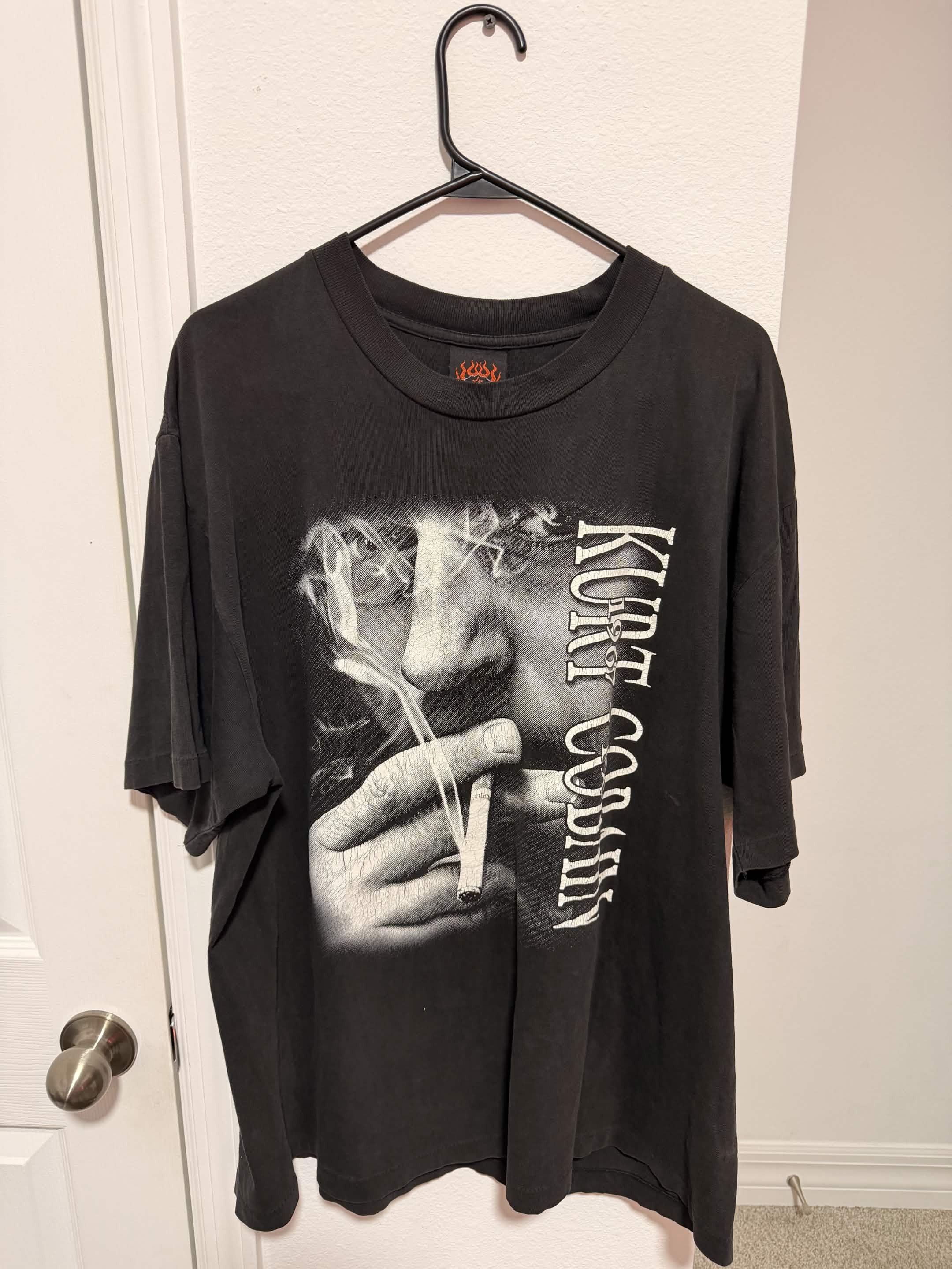 Other Kurt Cobain Memorial Single Stitch T-Shirt Size US XL / EU 56 / 4 - 1 Thumbnail