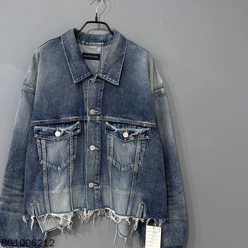 Balenciaga Balenciaga Deconstructed Oversized Lapel Single Button Fra Size US S / EU 44-46 / 1 - 2 Thumbnail