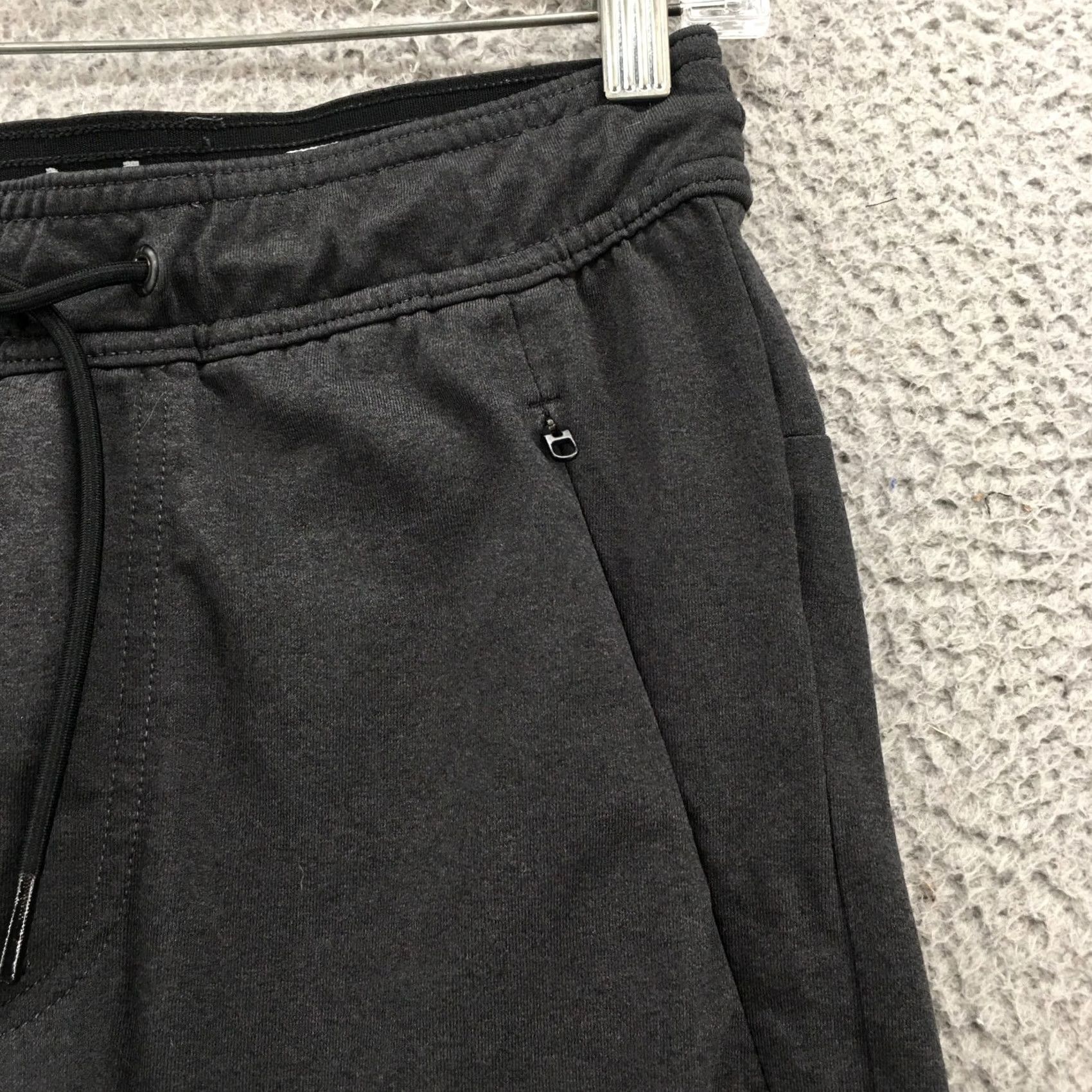 American Eagle Outfitters American Eagle Outfitters Jogger Pants Mens XS Gray Mid Rise Drawstring Size US 27 - 6 Thumbnail