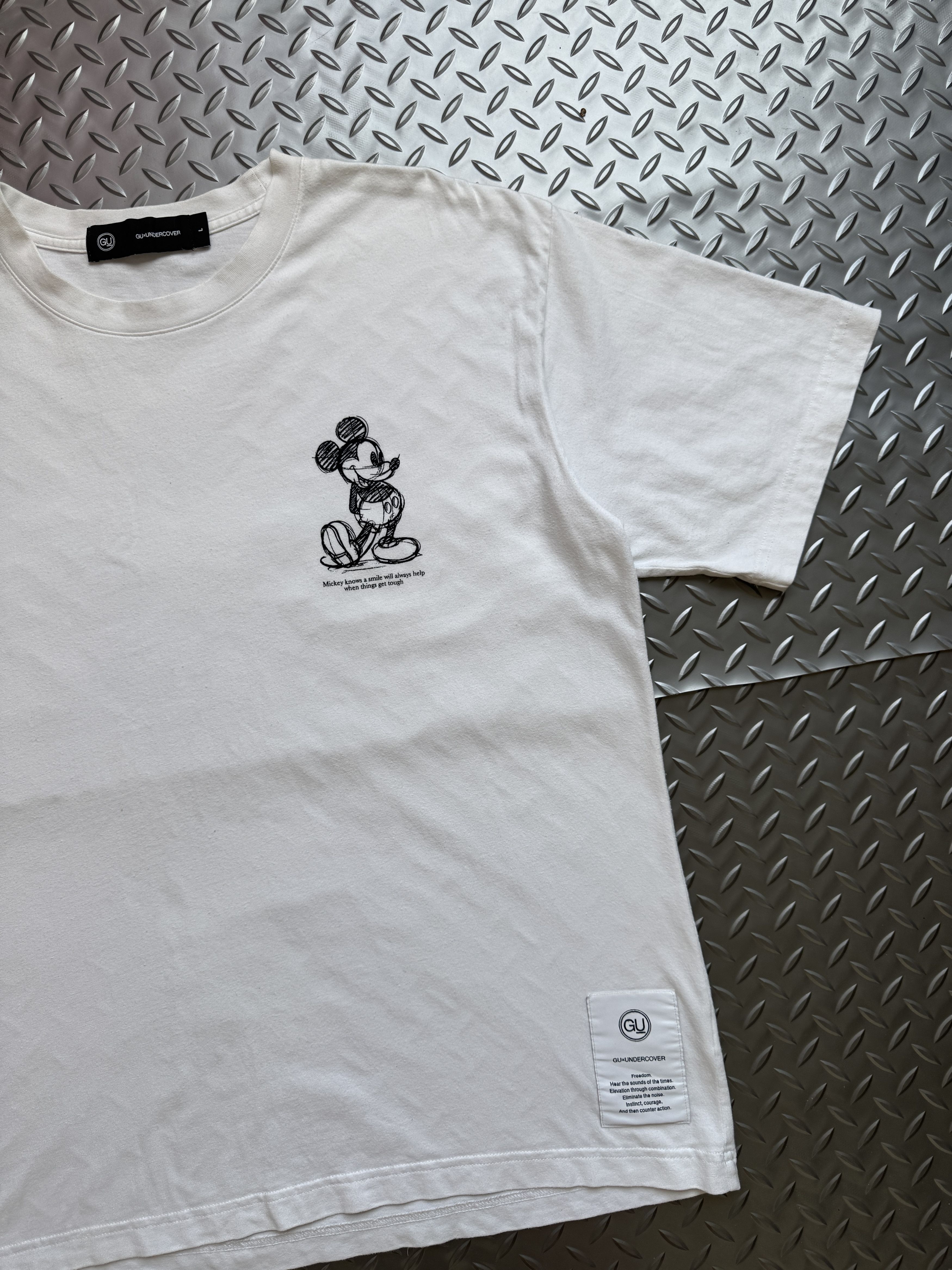 GU × Undercover GU × Undercover Mickey Mouse Graphic T-Shirt Size US L / EU 52-54 / 3 - 2 Thumbnail