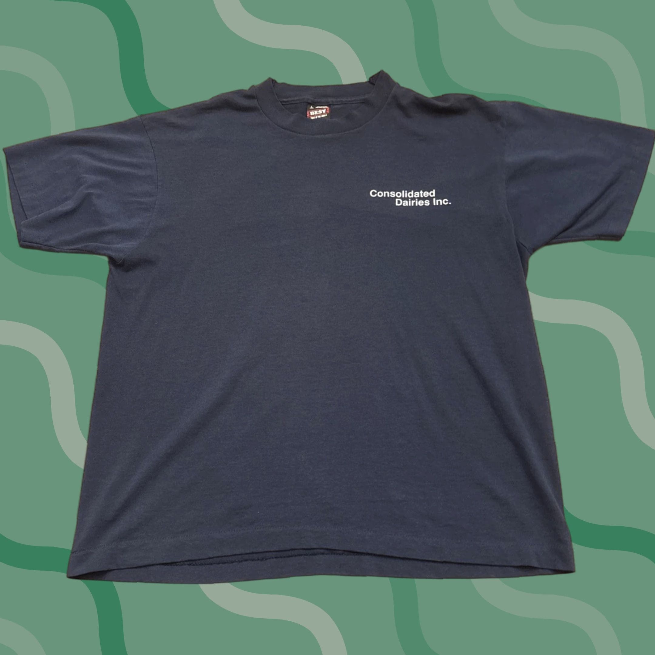 Fruit Of The Loom VINTAGE Fruit of the Loom T-Shirt Dairy Cow Size L Men Short Sleeve Crew Neck Blue Single Stitch Consolidated Dairies Inc. Size US L / EU 52-54 / 3 - 1 Thumbnail