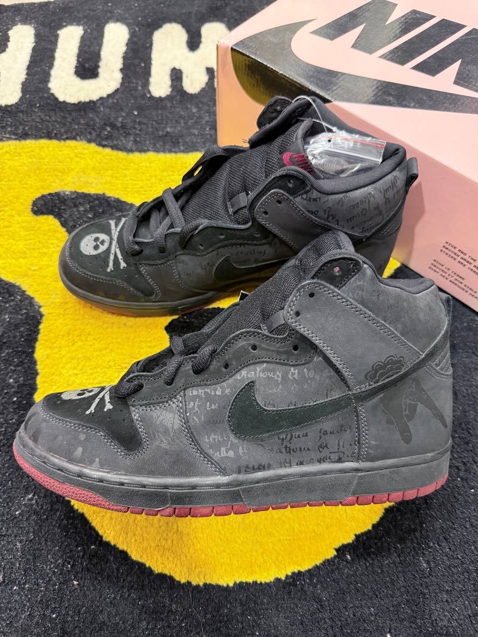 Nike Nike SB Dunk High Melvins (Black) (2005) Size US 9.5 / EU 42-43 - 1 Thumbnail