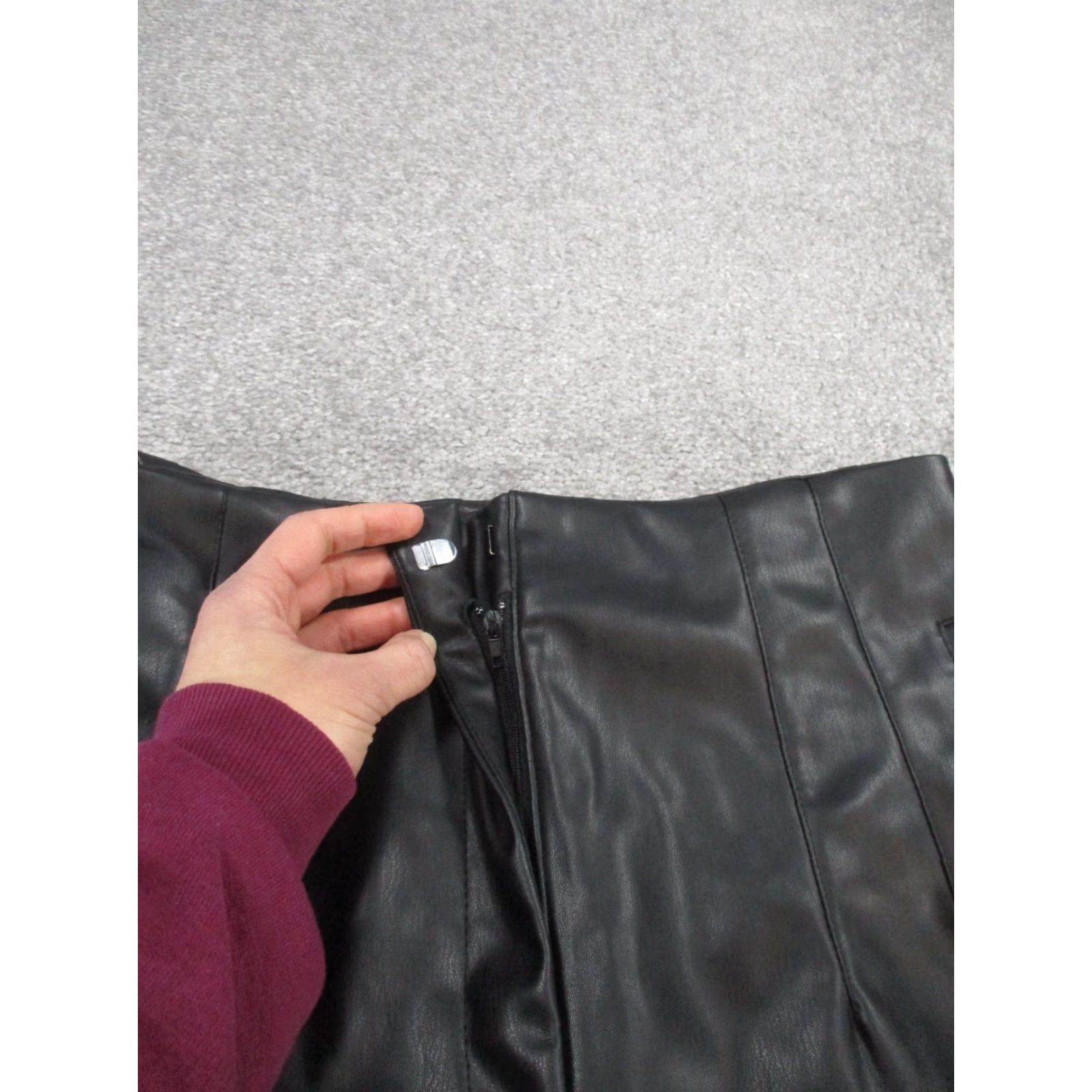 Zara Zara Pants Adult Large Black Faux Leather Tapered Dress Pants Womens Size 36" / US 14 / IT 50 - 3 Thumbnail