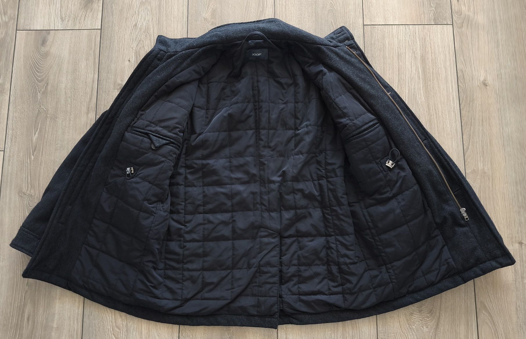 Joop! Joop! men's coat - size L Size US L / EU 52-54 / 3 - 3 Thumbnail