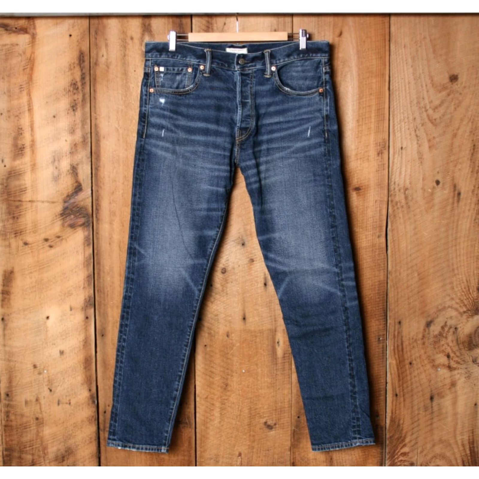 American Eagle Outfitters AE77 Athletic Skinny Stretch Selvedge Denim Blue Jeans 34x32 Regular Mens Athletic Fit Jeans Blue 34x32 - 31 Inseam Size US 33 - 2 Thumbnail