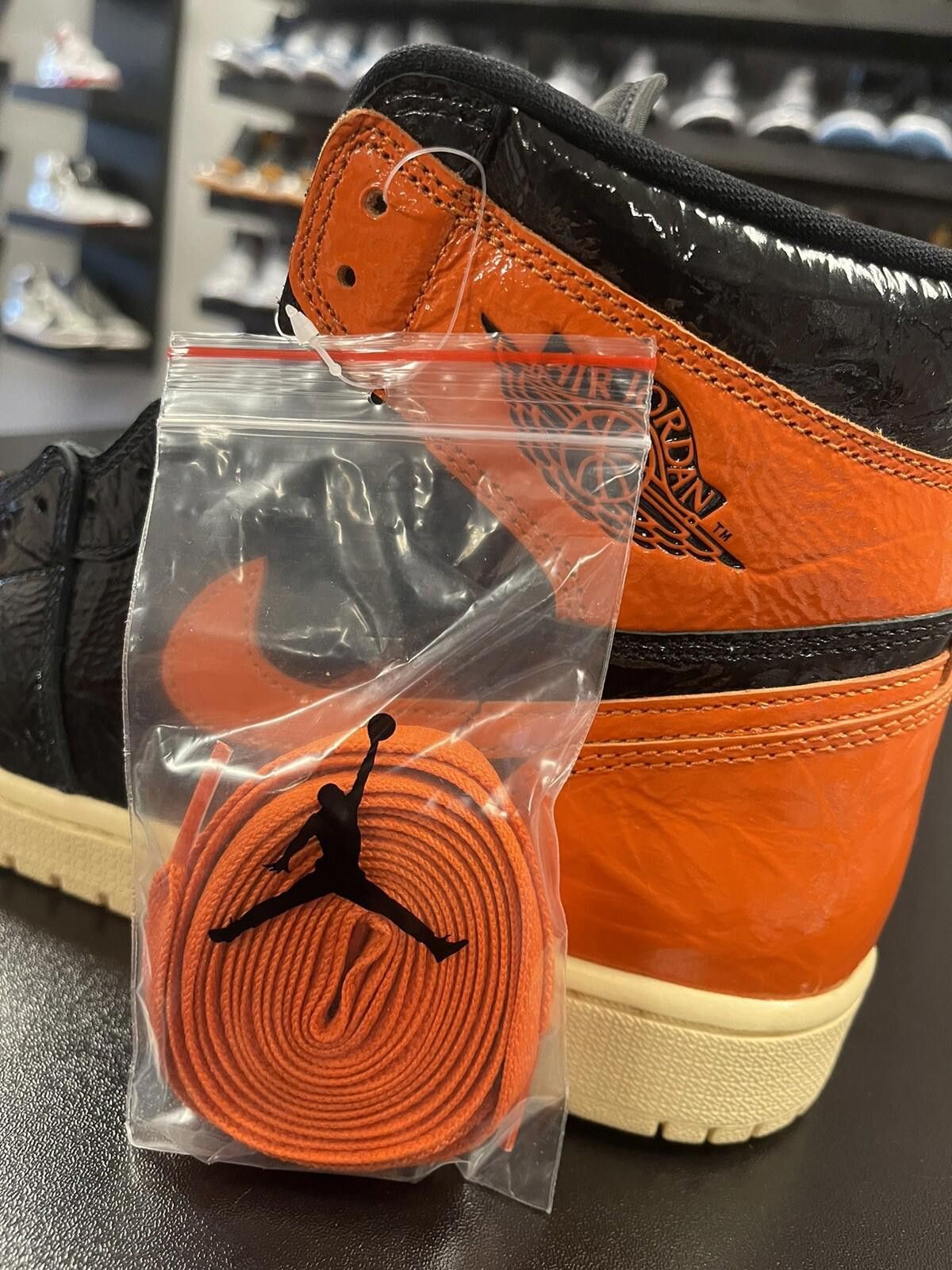 Jordan Brand Size 10.5 - Nike Air Jordan 1 Retro High Shattered Backboard Size US 10.5 / EU 43-44 - 5 Thumbnail