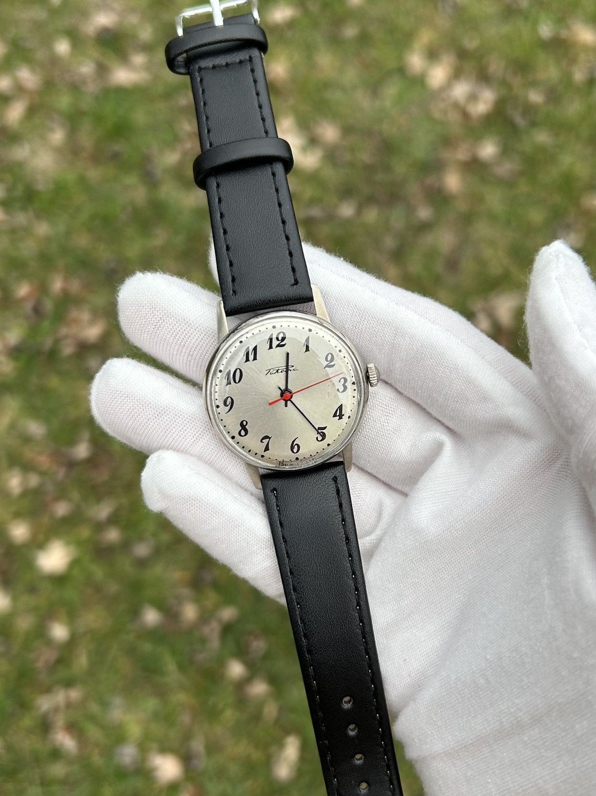 Vintage Vintage Watch Raketa Mechanical Made in USSR Authentic 1980s Size ONE SIZE - 18 Thumbnail