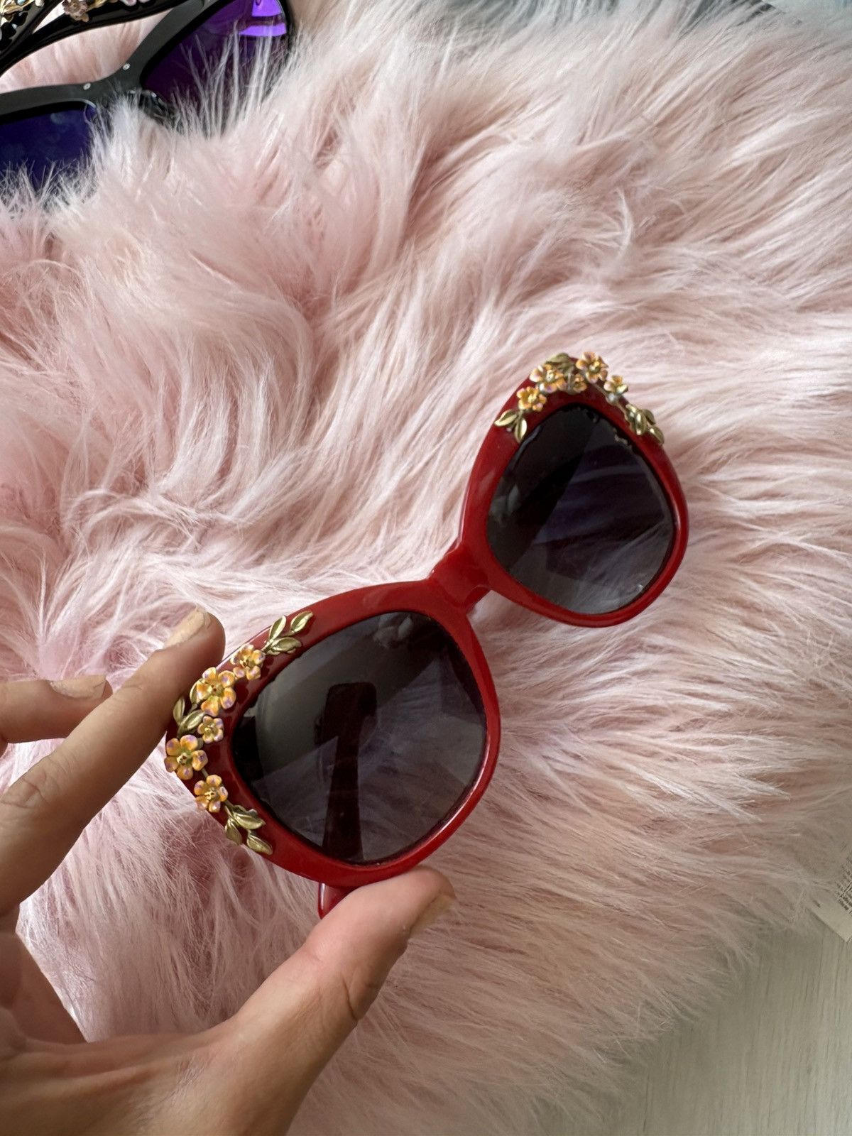 Dolce & Gabbana Dolce Gabbana Almond Flowers Sunglasses Size ONE SIZE - 13 Thumbnail