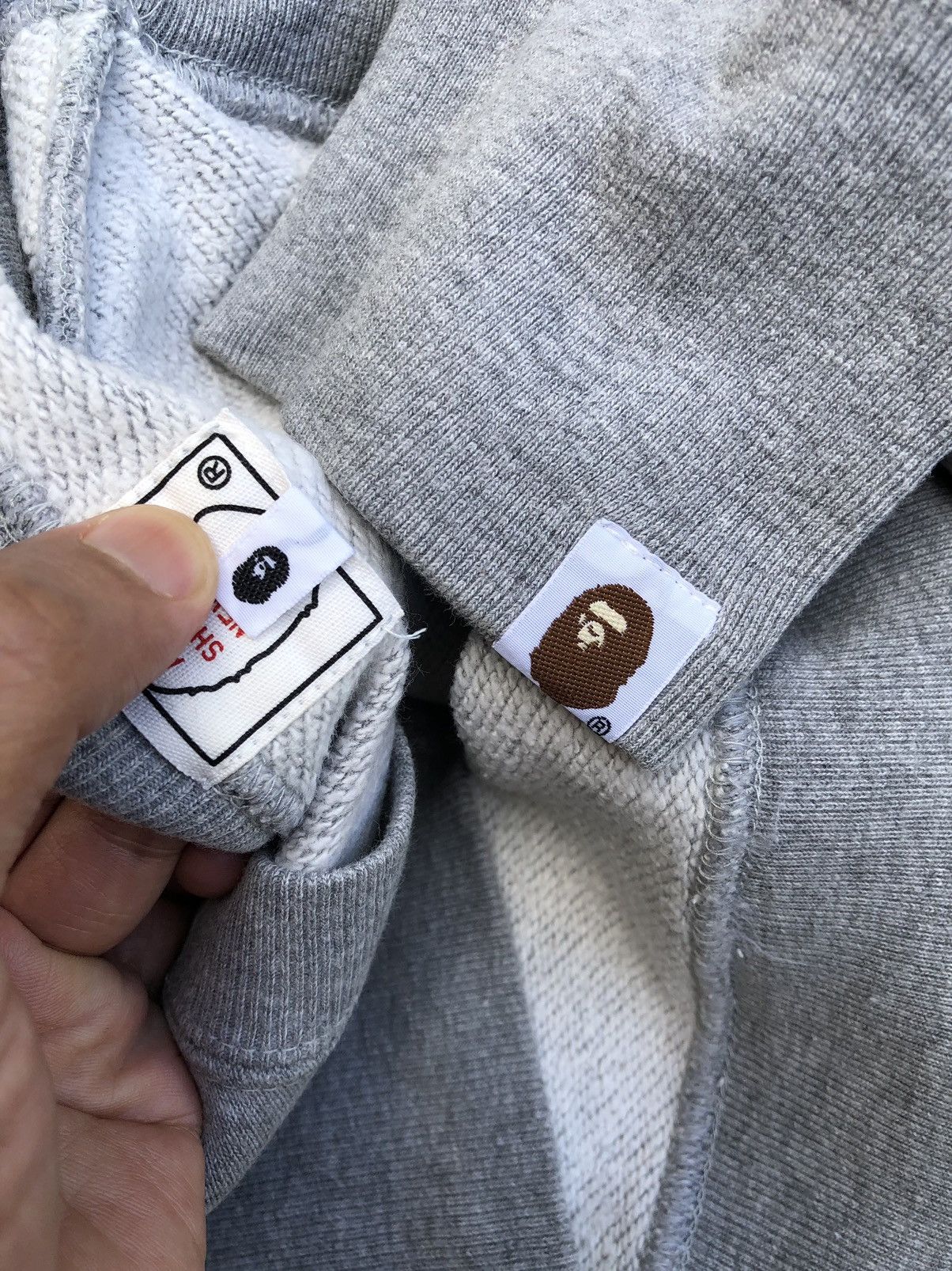 Bape × Vintage Bathing Ape Crewneck Size US L / EU 52-54 / 3 - 6 Thumbnail