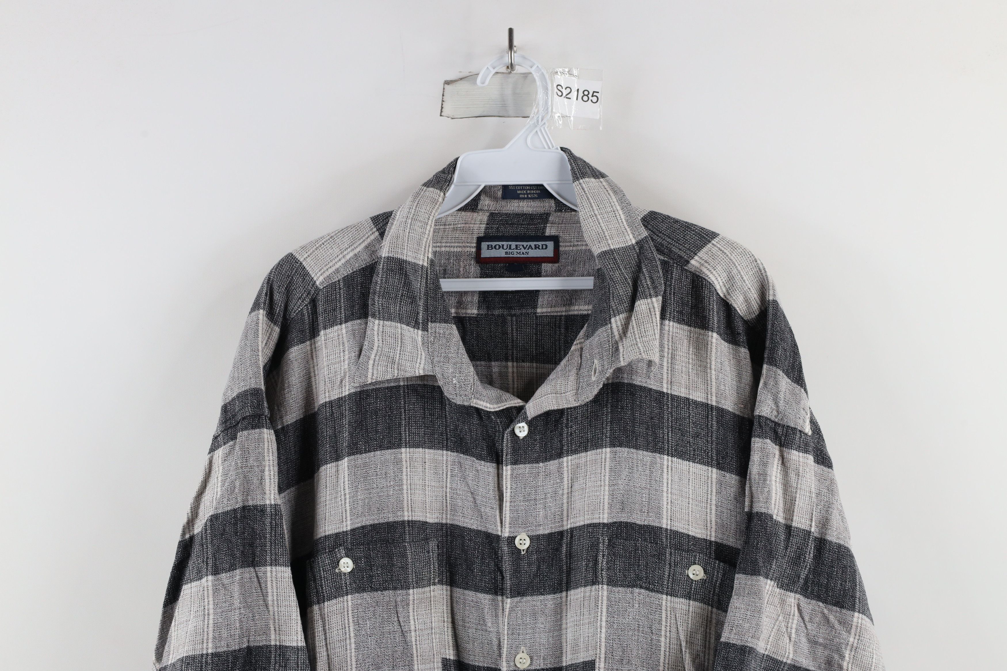 Vintage Vintage 90s Streetwear Short Sleeve Collared Button Shirt Size US XXL / EU 58 / 5 - 2 Thumbnail