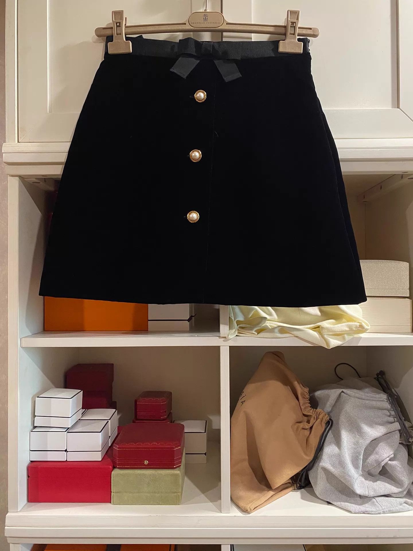 Miu Miu MIU MIU Women's Classic Bow Waist Skirt Size 40 Celebrity Size 27" / US 4 / IT 40 - 1 Thumbnail