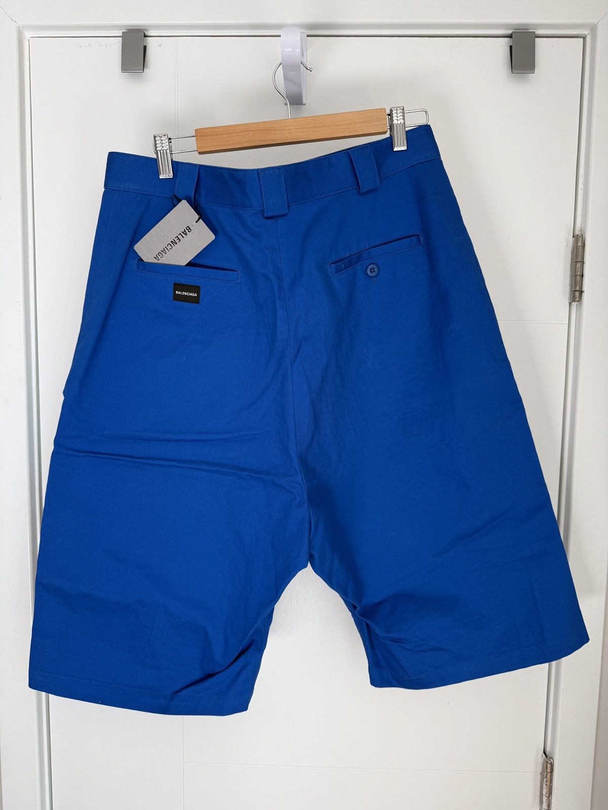 Balenciaga Balenciaga Shorts Size US 32 / EU 48 - 1 Thumbnail