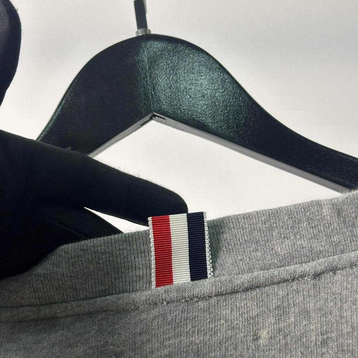 Thom Browne THOM BROWNE 4 BAR SWEATER Size US M / EU 48-50 / 2 - 10 Thumbnail