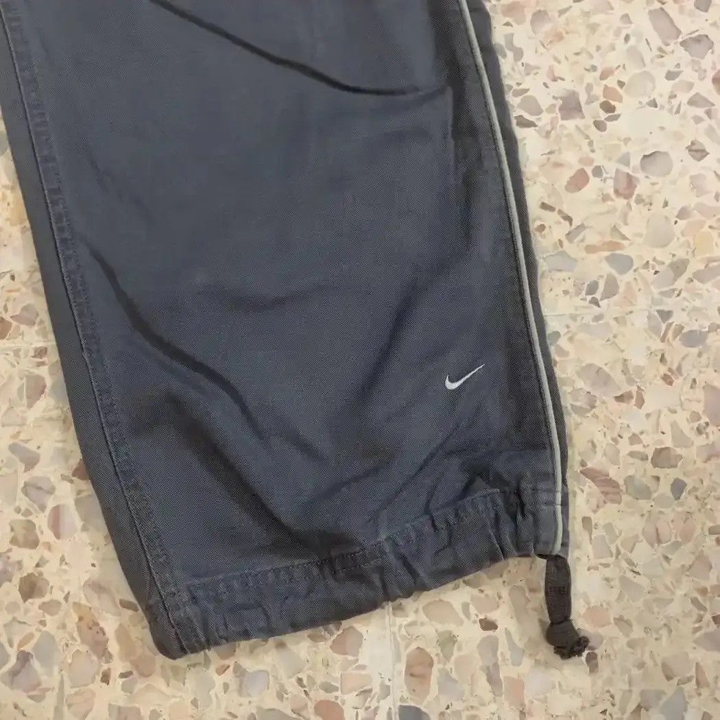 Nike ACG SEND OFFERS🎯Y2K Nike Swoosh Trousers Small Logo Baggy Pants Size US 32 / EU 48 - 6 Thumbnail