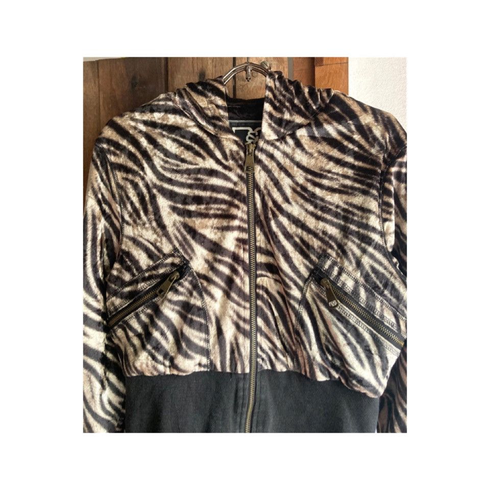 Dolce & Gabbana Vintage Dolce & Gabbana Faux Zebra Leather Cropped Jacket Size XL / US 12-14 / IT 48-50 - 2 Thumbnail