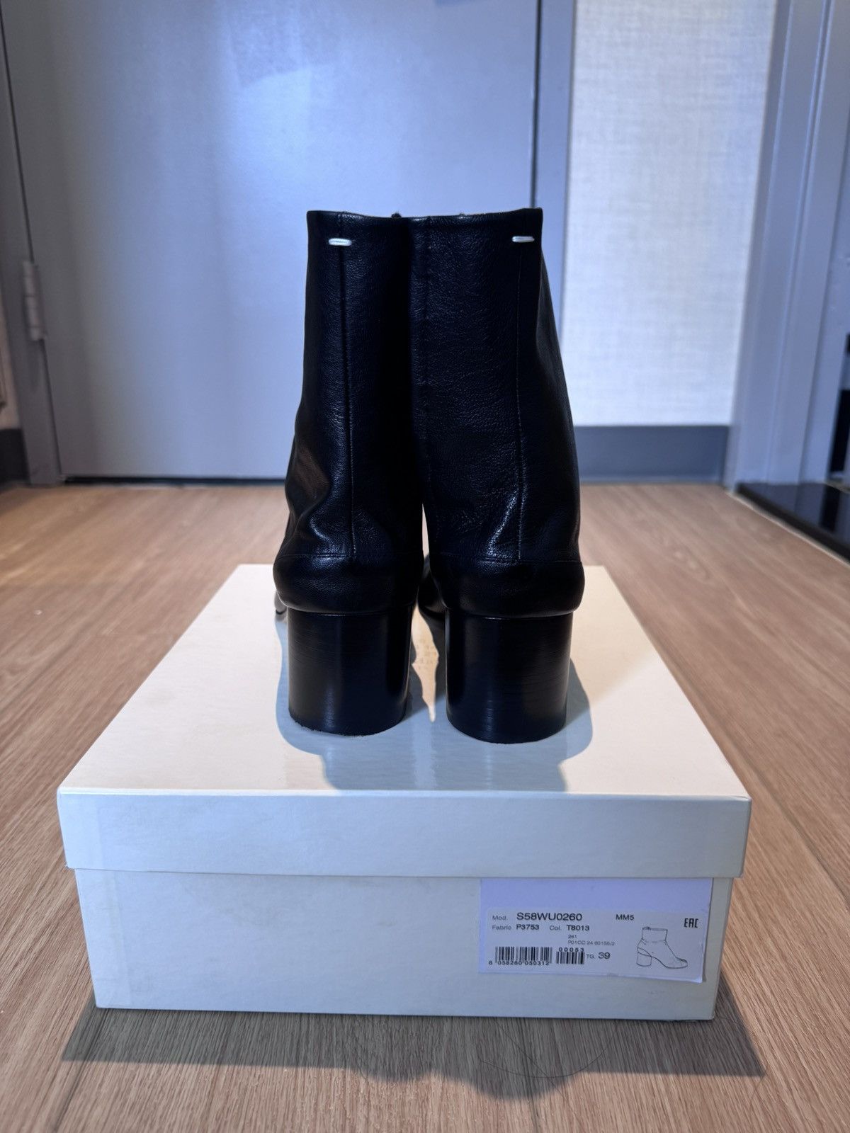 Maison Margiela Maison Margiela Tabi Leather Ankle Boots Size US 6 / EU 39 - 4 Thumbnail