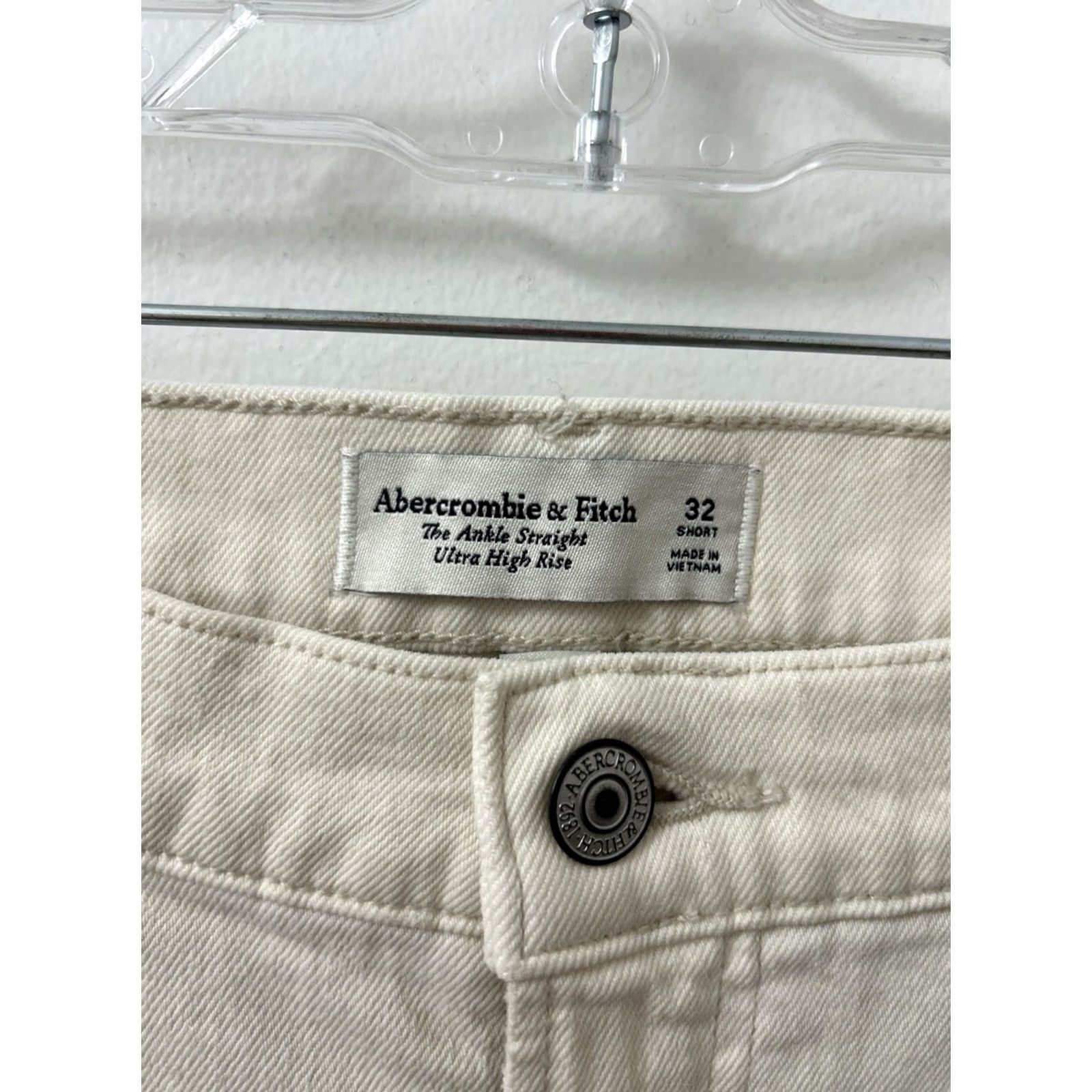 Abercrombie & Fitch VINTAGE Abercrombie & Fitch Jeans Womens 32x24 Beige Cream Ankle Straight Ultra High Rise Regular Size 32 Women Jeans Cream Ankle 90s Style Womens Size 24" / US 00 / IT 34 - 6 Thumbnail