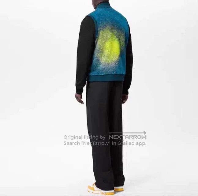 Louis Vuitton Louis Vuitton 22 Blue Pocket Trim Zipper Gradient Sleevele Size US L / EU 52-54 / 3 - 9 Thumbnail