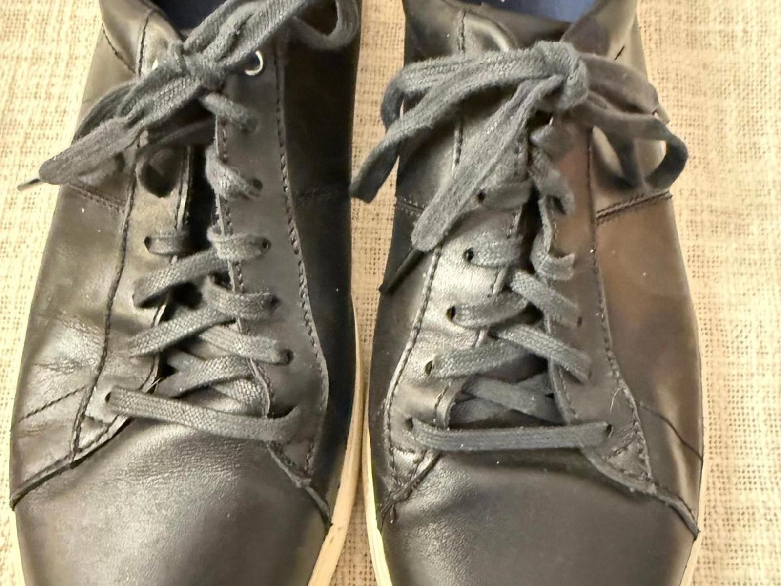 Cole Haan Cole Haan Men's Black Leather Sneakers Size 9.5 M Size US 9.5 / EU 42-43 - 1 Thumbnail