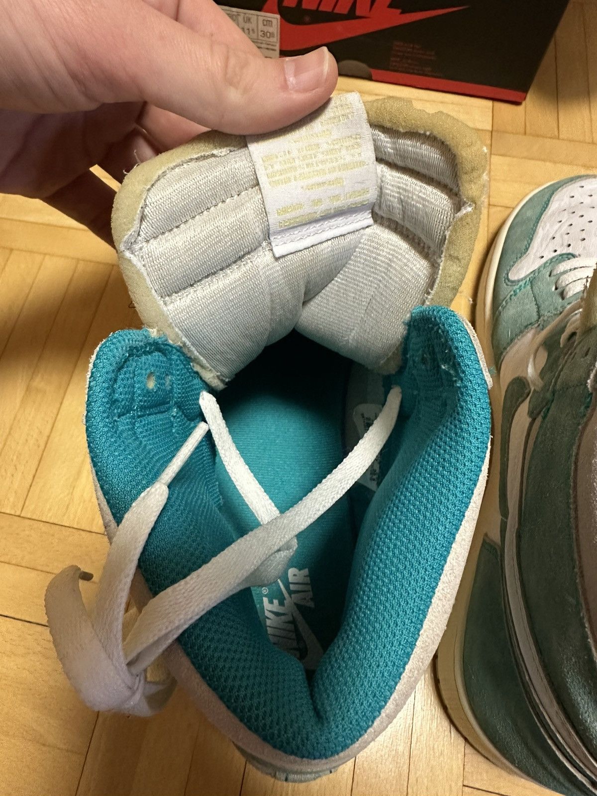 Nike Air jordan 1 Turbo Green Size US 12.5 / EU 45-46 - 13 Thumbnail