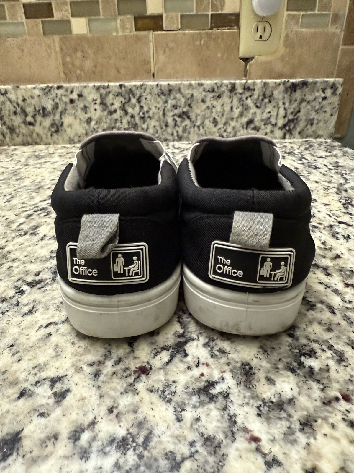 Other × Vintage The Office Dwight Schrute Men’s Slip Ons Size US 10 / EU 43 - 3 Thumbnail