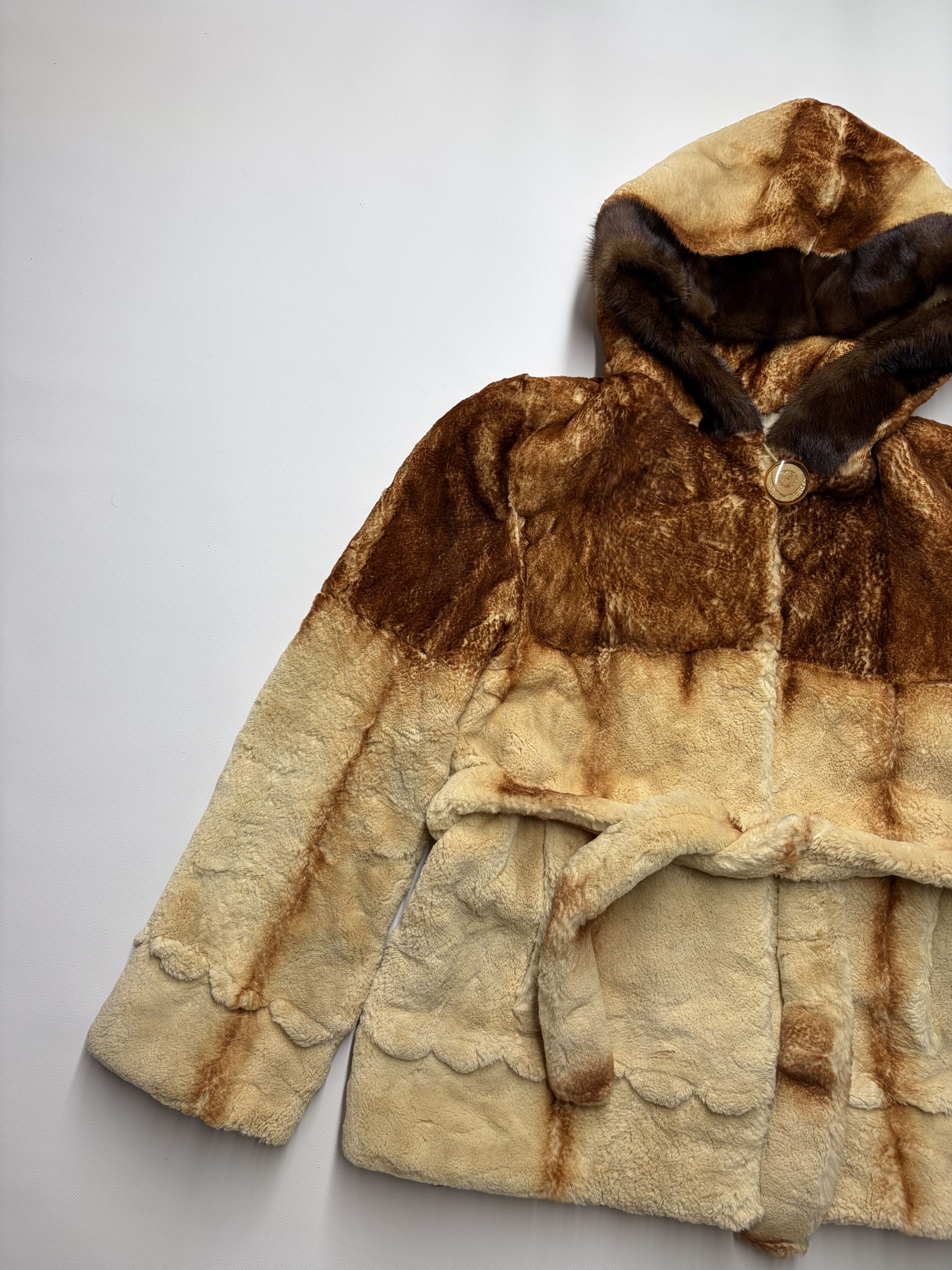 Vintage Women's Real Fur Coat Size M / US 6-8 / IT 42-44 - 3 Thumbnail