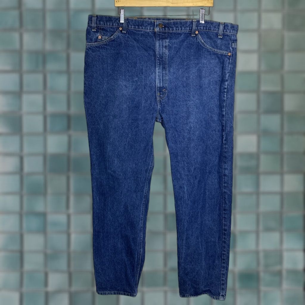 Levi's VINTAGE Levi’s 505 Jeans Mens 46x32 Regular Fit Straight Denim Orange Tab 80s Retro Hipster USA Cowboys College Rock Size US 30 / EU 46 - 1 Thumbnail