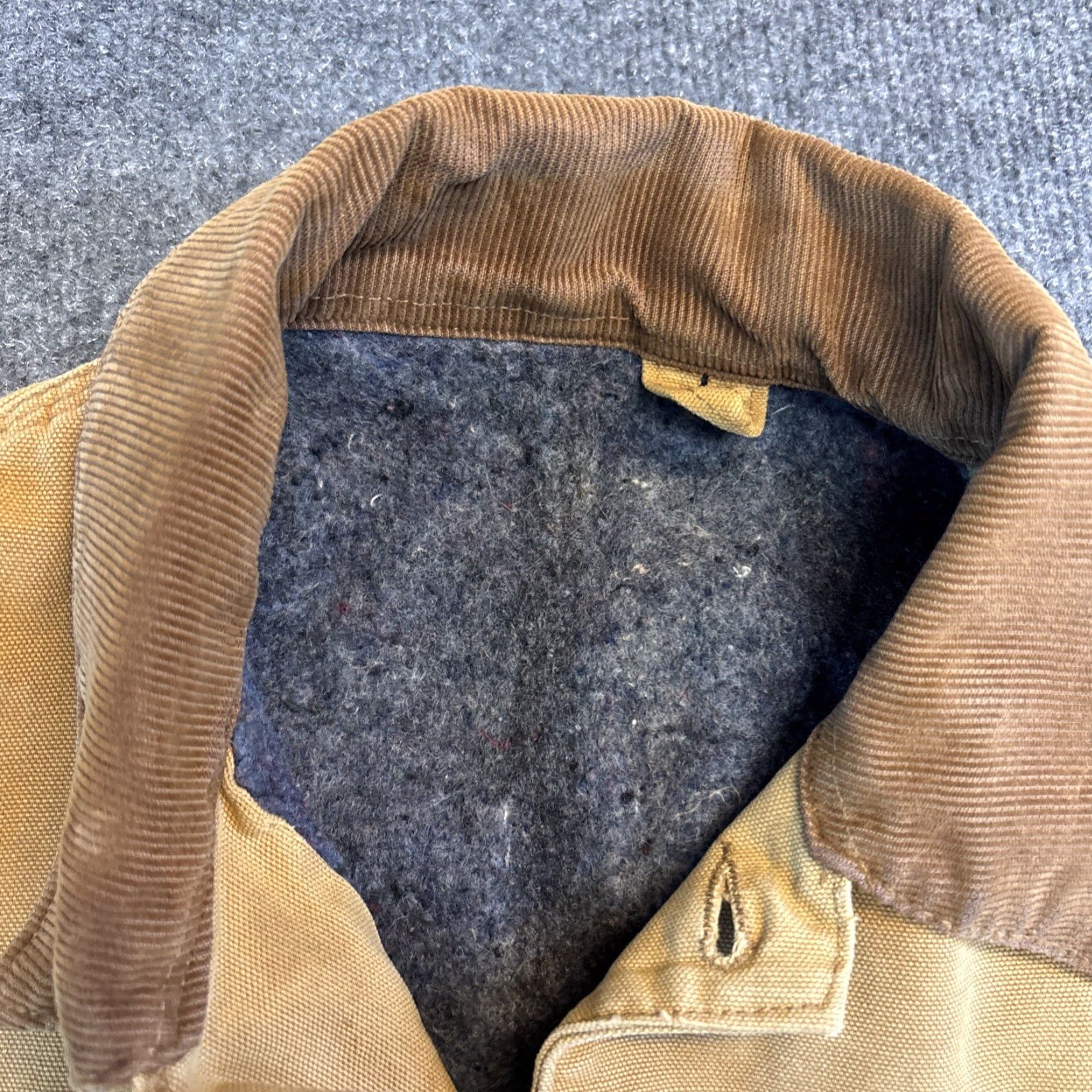 Carhartt VINTAGE Carhartt Barn Chore Coat Blanket Lined Mens 50 Brown Workwear Distressed Casual Size US M / EU 48-50 / 2 - 3 Thumbnail