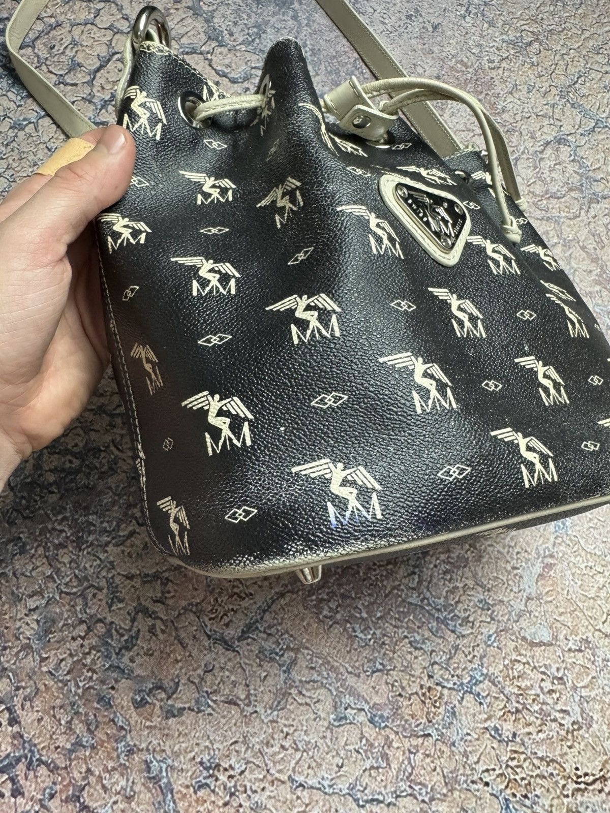 Leather MAISON MOLLERUS Ostrich Leather Bucket Bag Luxury Size ONE SIZE - 4 Thumbnail