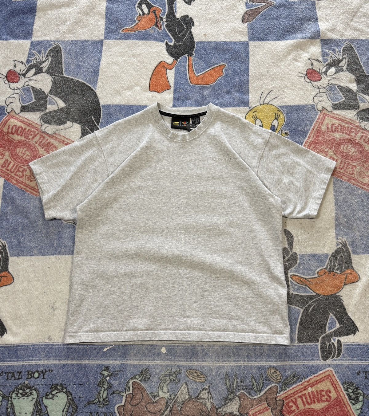 Adidas Adidas human race tee Size US L / EU 52-54 / 3 - 1 Thumbnail