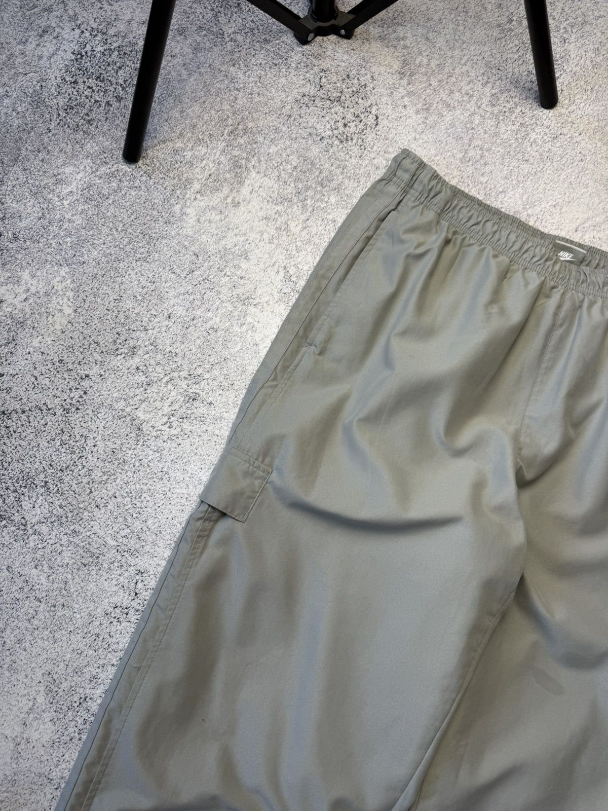 Nike Vintage Nike Cargo pants Joggers Y2K Size XL Size US 36 / EU 52 - 5 Thumbnail