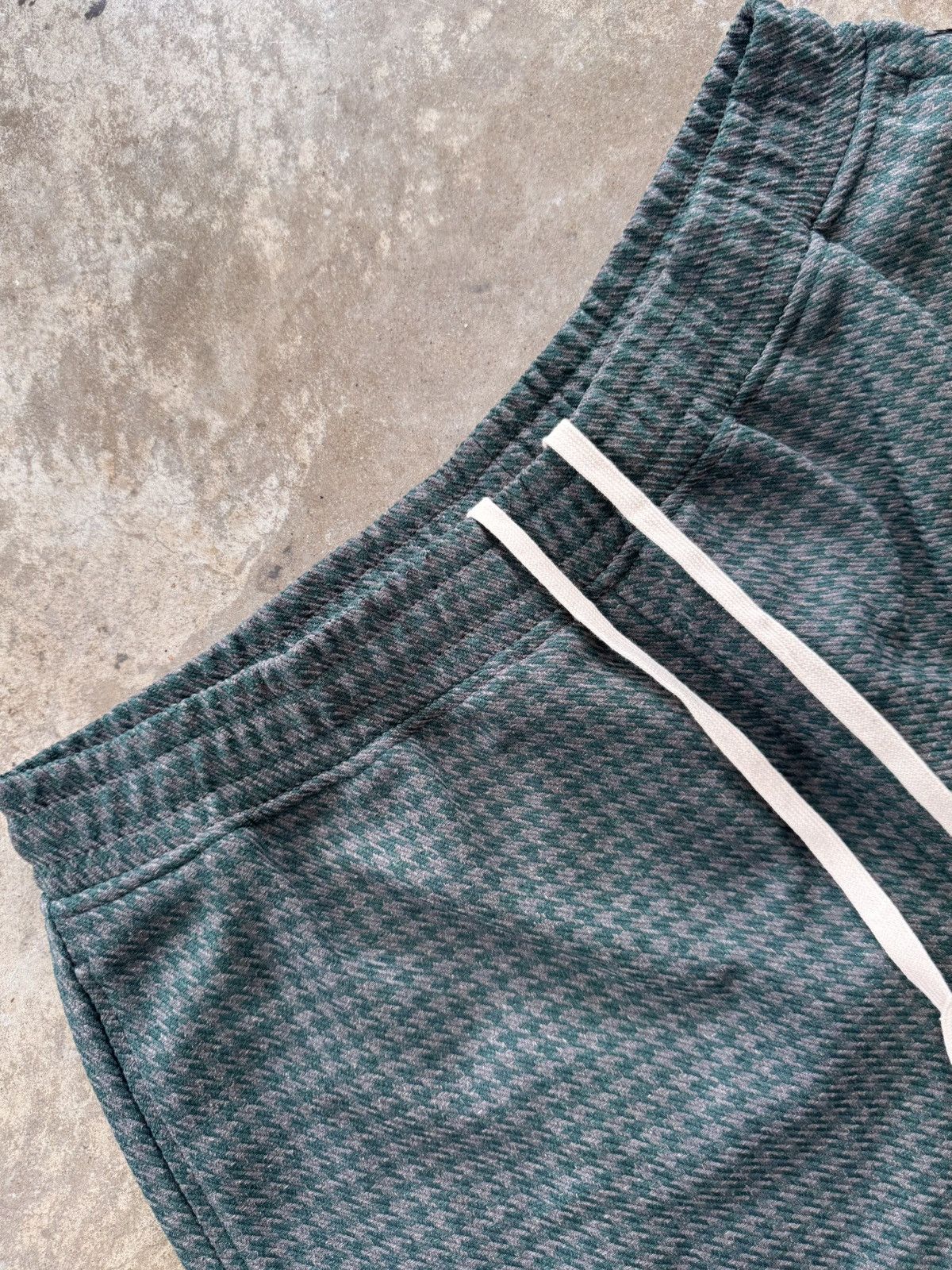 Pleasures Pleasures Intercept Houndstooth Shorts 2XL Size US 38 / EU 54 - 1 Thumbnail